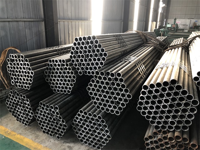东营小口径厚壁无缝钢管