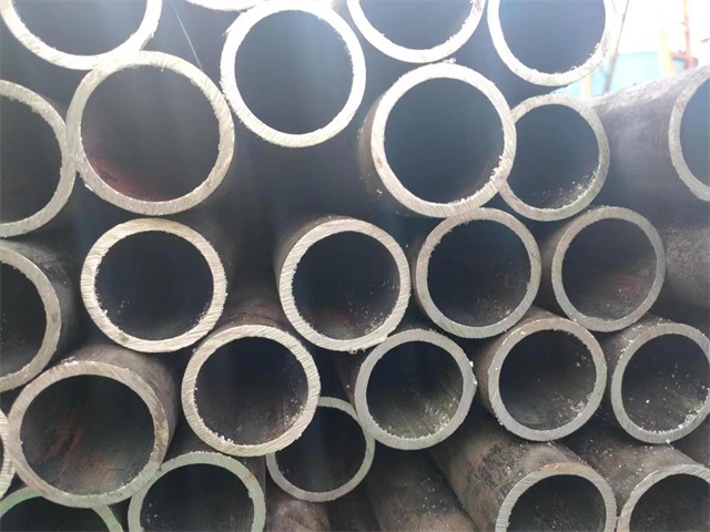 东营27simn无缝钢管厂