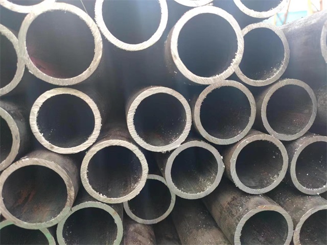 东营10#结构用无缝钢管